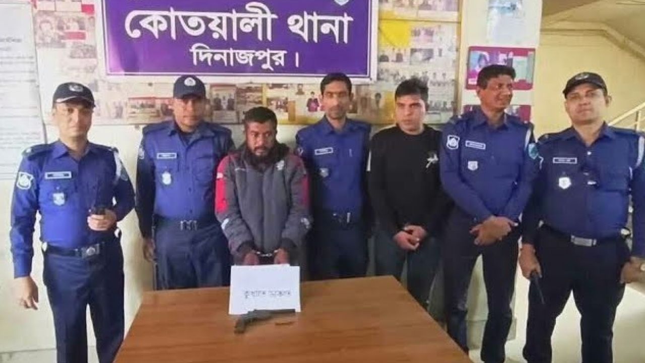 যৌথবাহিনীর অভিযানে পিস্তলসহ ডাকাত আটক