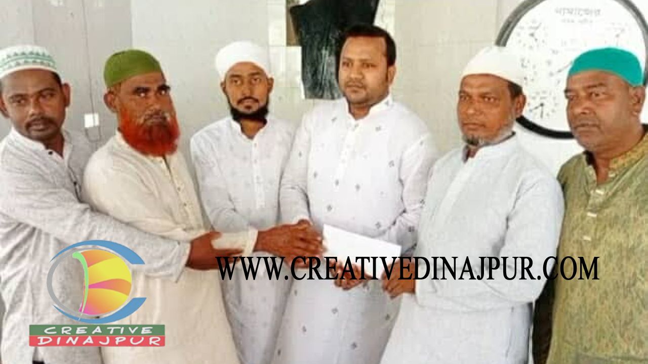 পাঁচবিবিতে মসজিদ উন্নয়নে অর্থ প্রদান