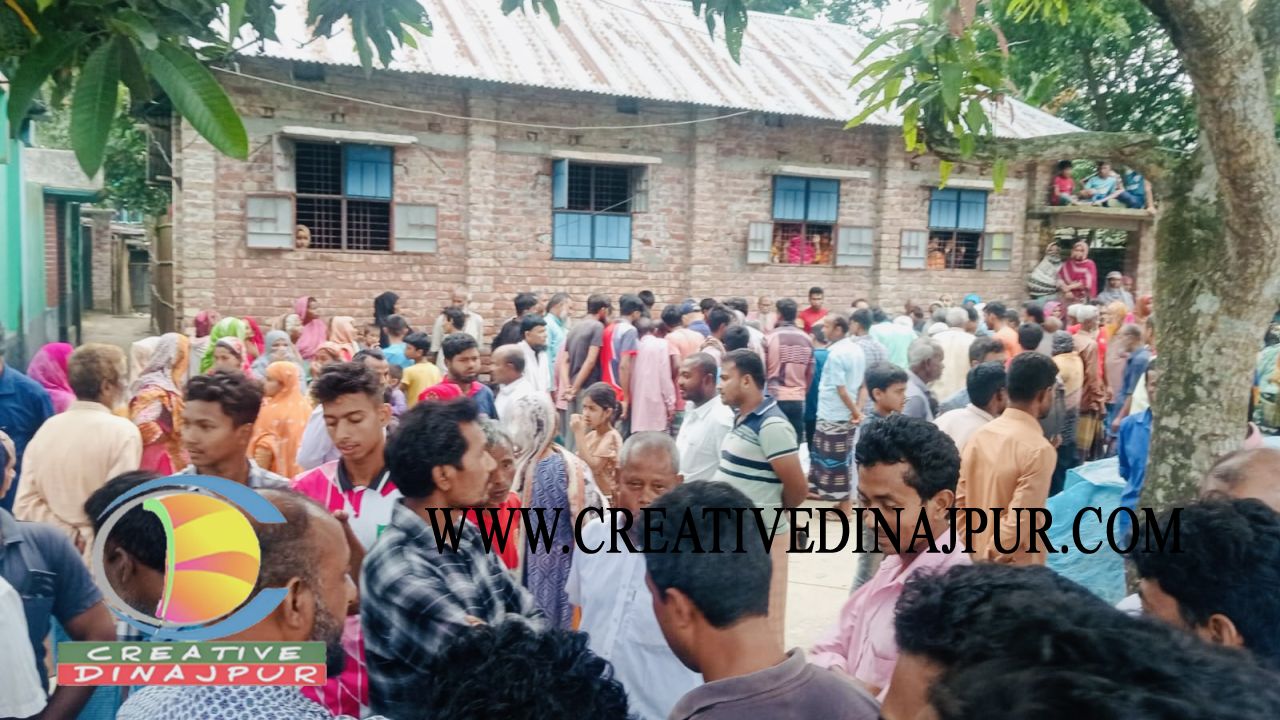 চিরিরবন্দরে ছেলের ছুরিকাঘাতে বাবা ও ভাই খুন