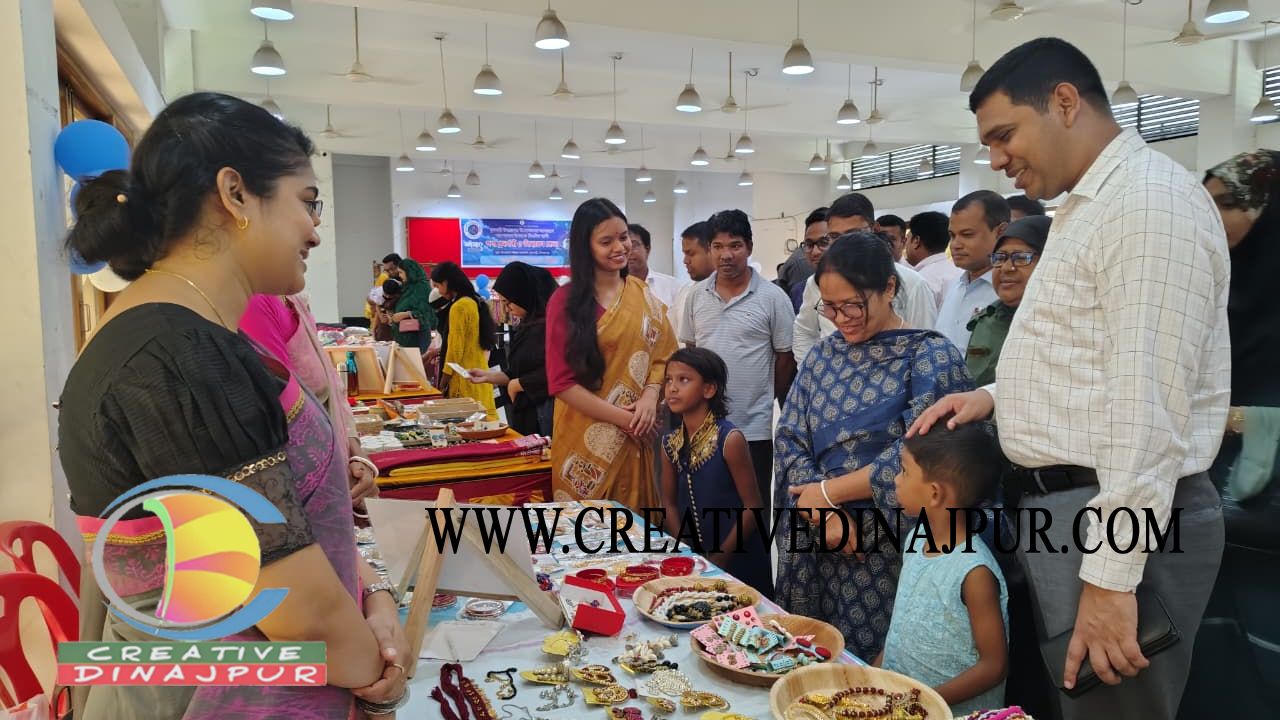 শরতের আবহে ফুলবাড়ীতে তিন দিনের উদ্যোক্তা মেলা